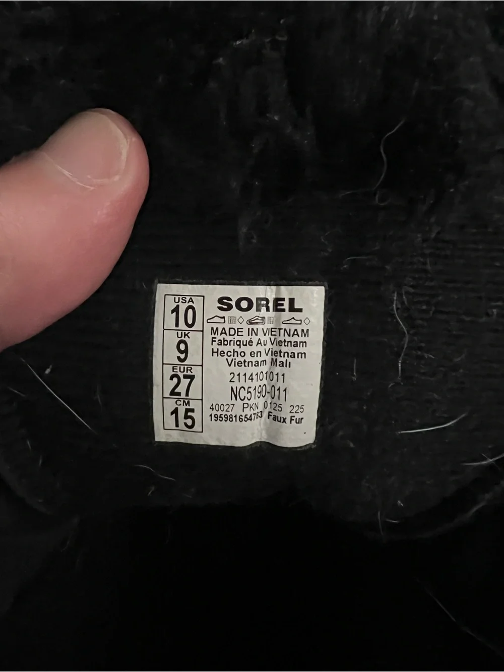 Sorel boys snow